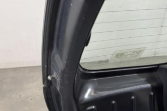 Malle/Hayon arriere DACIA SANDERO 1