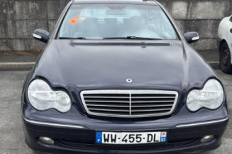 Pare choc arriere MERCEDES CLASSE C 203