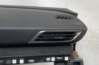 Planche de bord complete PEUGEOT 3008 2