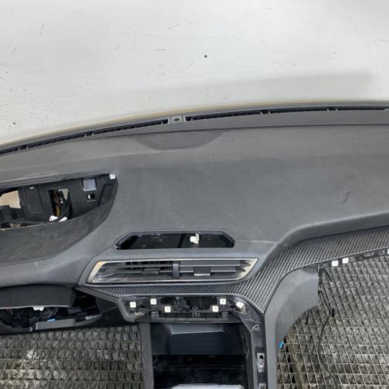 Planche de bord complete PEUGEOT 3008 2 Photo n°9