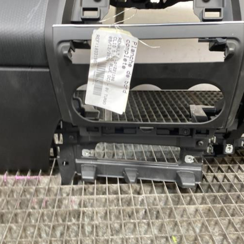 Planche de bord complete RENAULT CLIO 5 Photo n°4