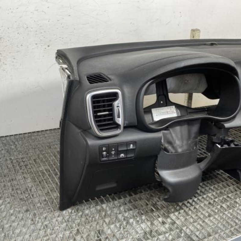 Planche de bord complete KIA SPORTAGE 4 Photo n°7