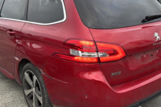 Planche de bord complete PEUGEOT 308 2 SW