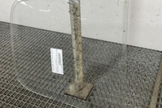 Custode arriere droit PEUGEOT 205