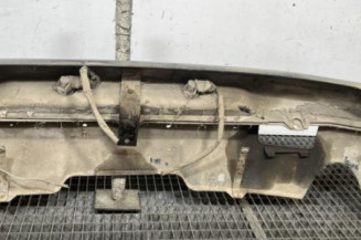 Pare choc arriere PEUGEOT 205