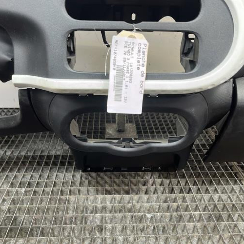 Planche de bord complete RENAULT TWINGO 3 Photo n°6