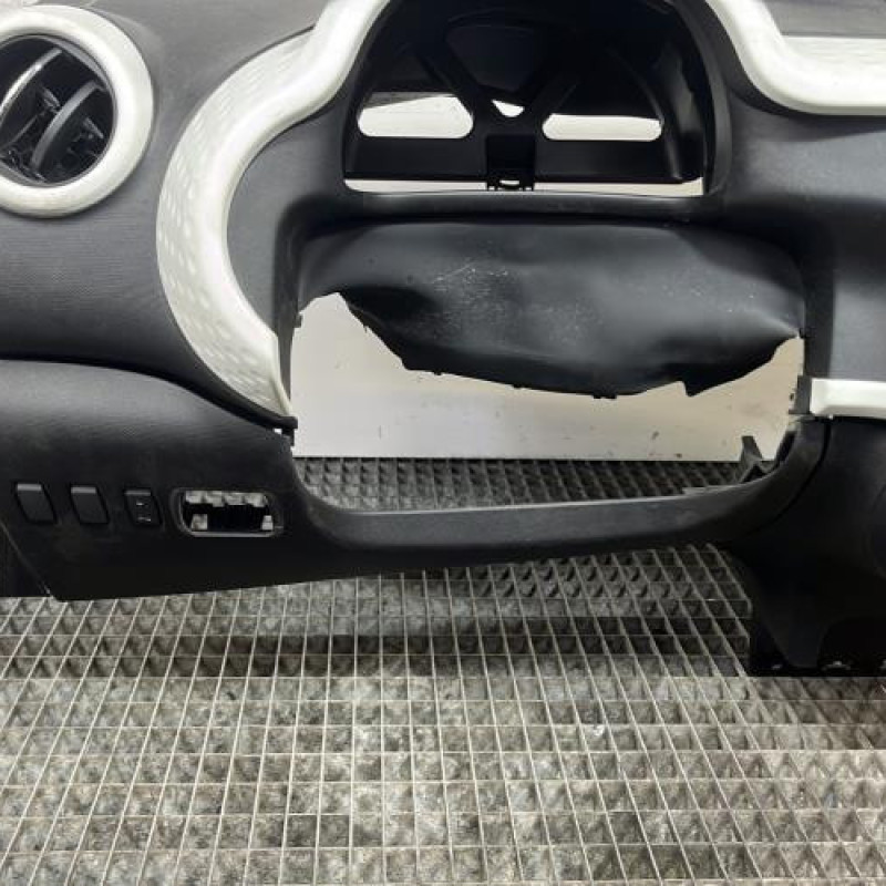 Planche de bord complete RENAULT TWINGO 3 Photo n°7