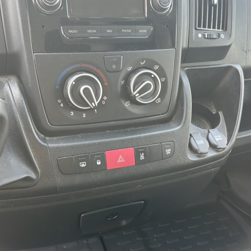 PEUGEOT BOXER 3 PHASE 2 2.2 BLUE HDI - 16V TURBO Photo n°9