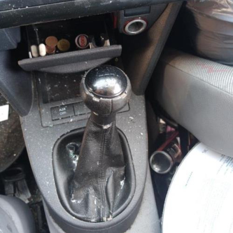 Porte de coffre droit VOLKSWAGEN CADDY 3 Photo n°6