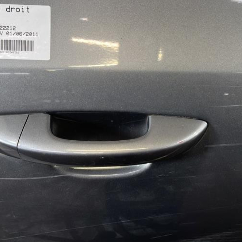 Porte avant droit VOLKSWAGEN GOLF 6 Photo n°2