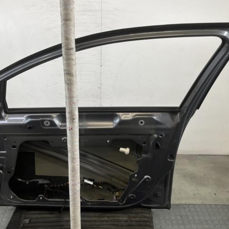 Porte avant droit VOLKSWAGEN GOLF 6 Photo n°7