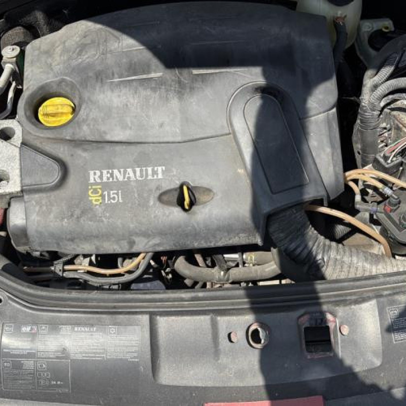 Porte avant droit RENAULT CLIO 2 Photo n°17