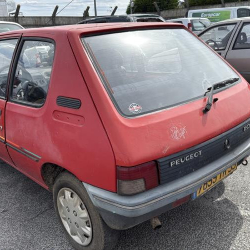 Porte avant droit PEUGEOT 205 Photo n°9