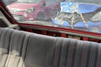Porte avant droit PEUGEOT 205