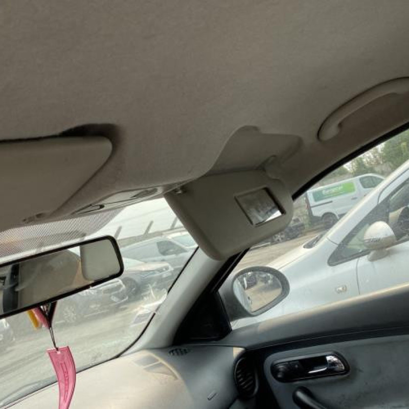Porte avant droit SEAT IBIZA 3 Photo n°18