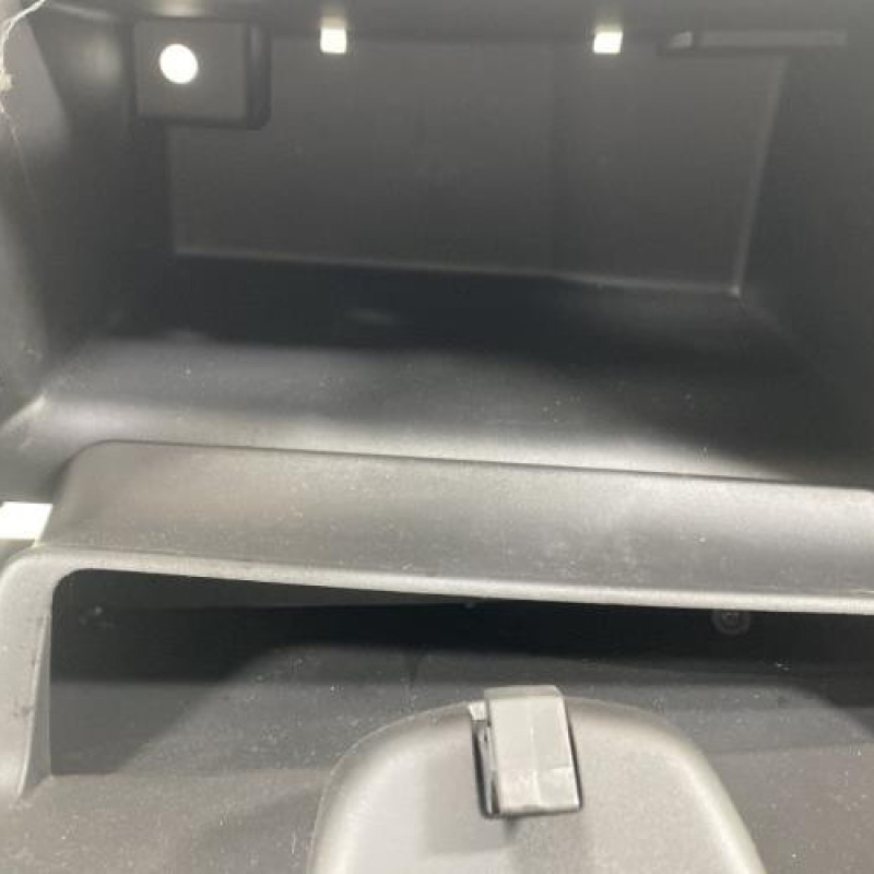 Boite a gants RENAULT TRAFIC 3 COURT Photo n°3