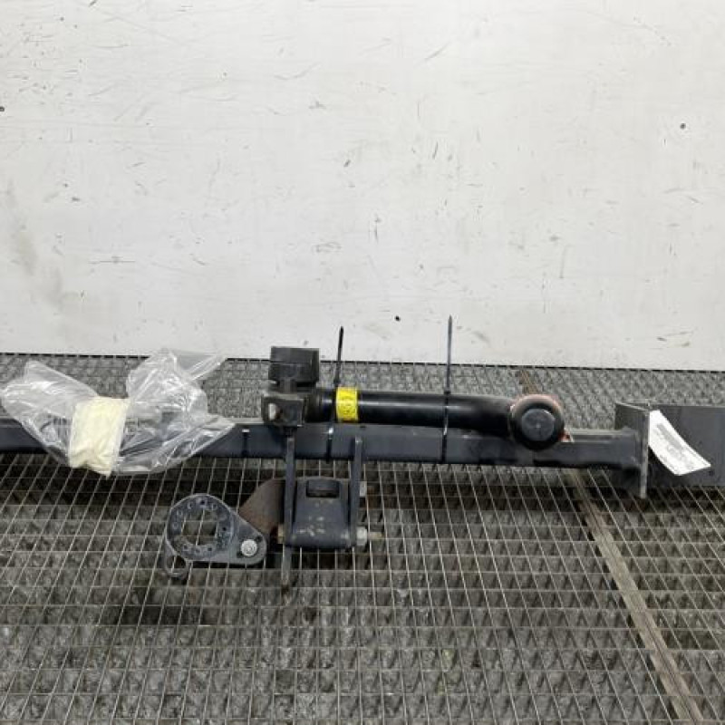 Attelage (boule de remorquage) OPEL MERIVA B Photo n°1