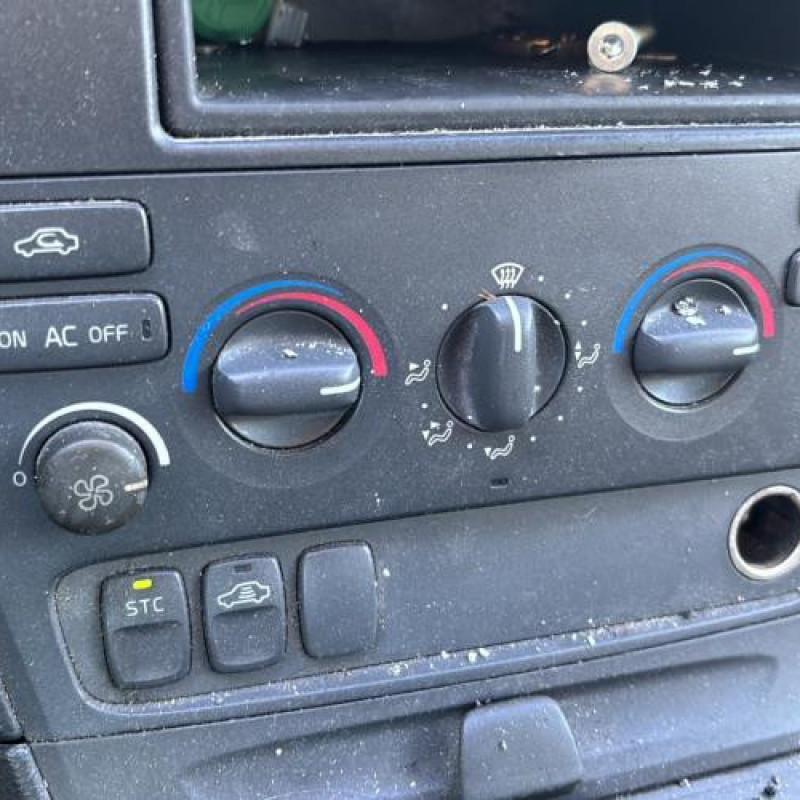 Bras essuie glace avant gauche VOLVO S 60 1 Photo n°20