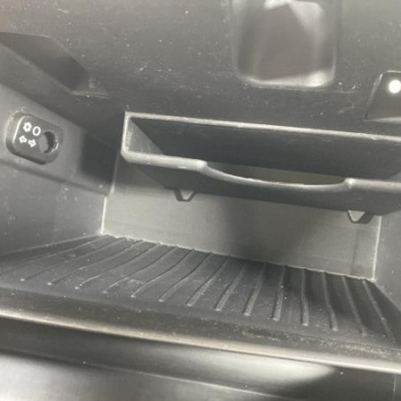 Boite a gants HYUNDAI I 20 1