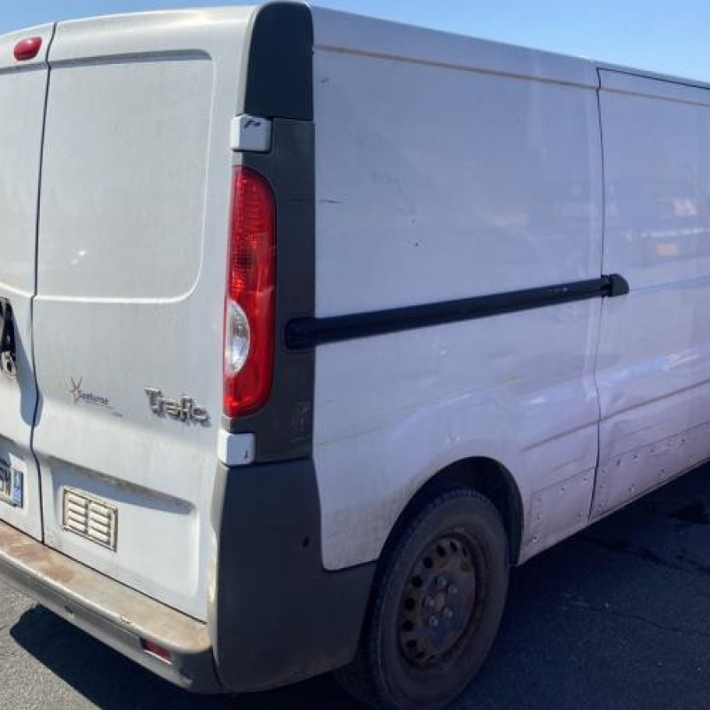 Bras essuie glace avant gauche RENAULT TRAFIC 2 Photo n°8