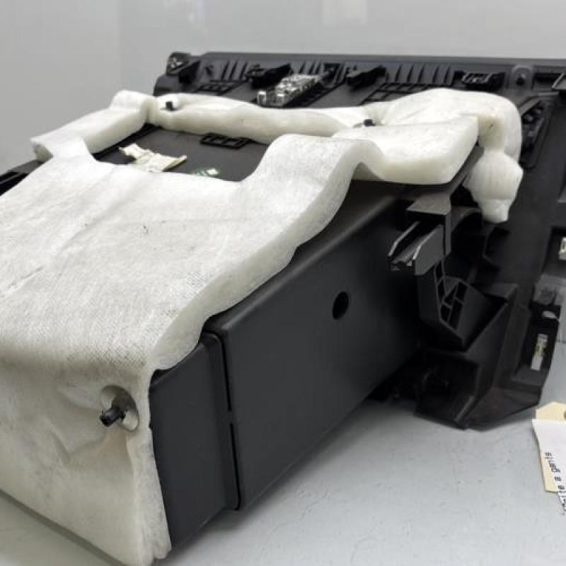 Boite a gants RENAULT CLIO 5 Photo n°7