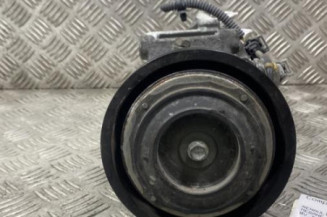 Compresseur clim RENAULT MEGANE 3 Photo n°1