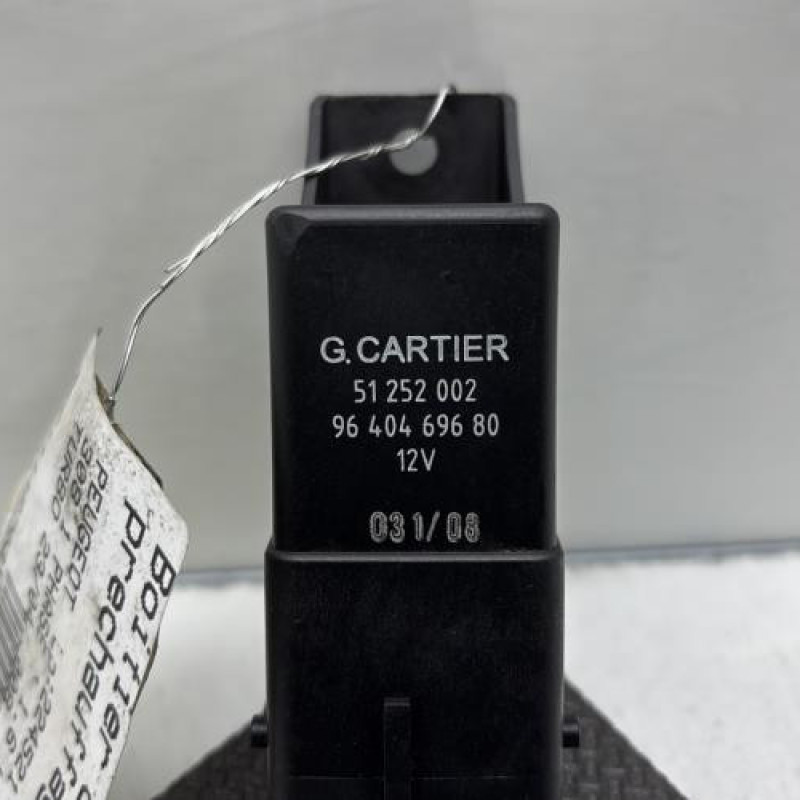 Boitier de prechauffage PEUGEOT 308 1 Photo n°2