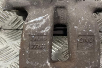 Etrier arriere droit (freinage) VOLKSWAGEN PASSAT 5