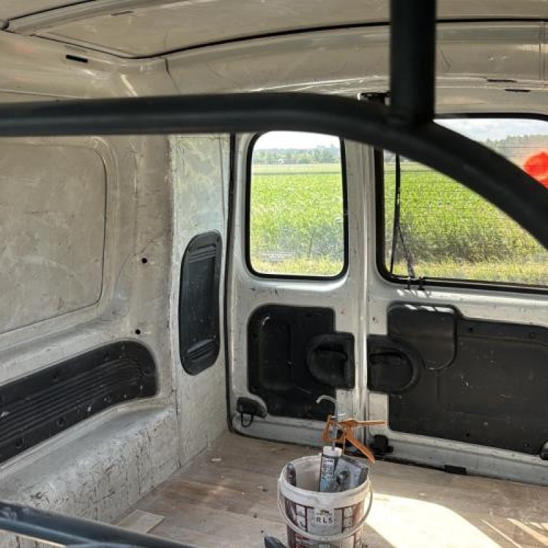 Pare choc arriere RENAULT KANGOO 1 Photo n°16