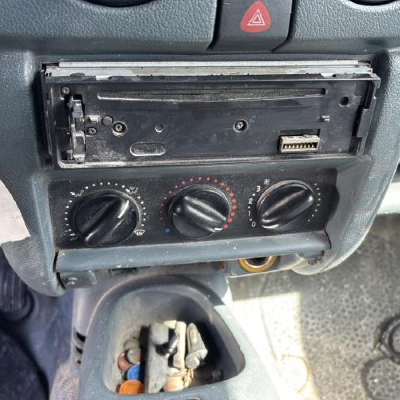 Pare choc arriere RENAULT KANGOO 1 Photo n°20