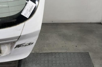 Malle/Hayon arriere FORD FIESTA 6