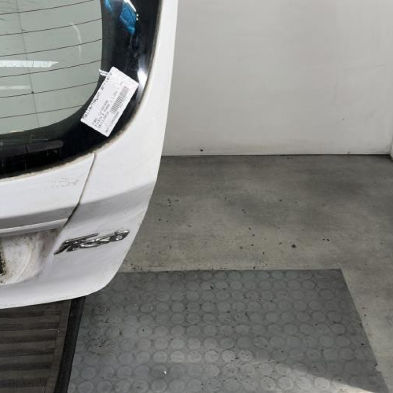 Malle/Hayon arriere FORD FIESTA 6 Photo n°4
