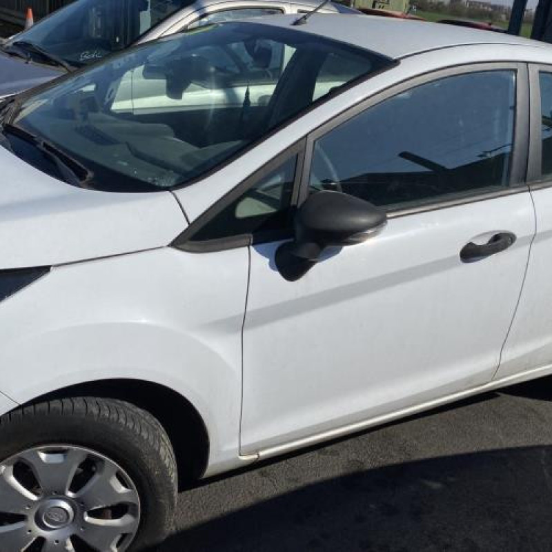Porte avant droit FORD FIESTA 6 Photo n°13