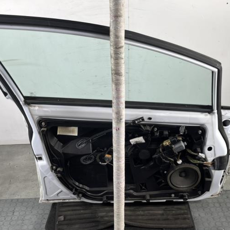 Porte avant gauche FORD FIESTA 6 Photo n°6