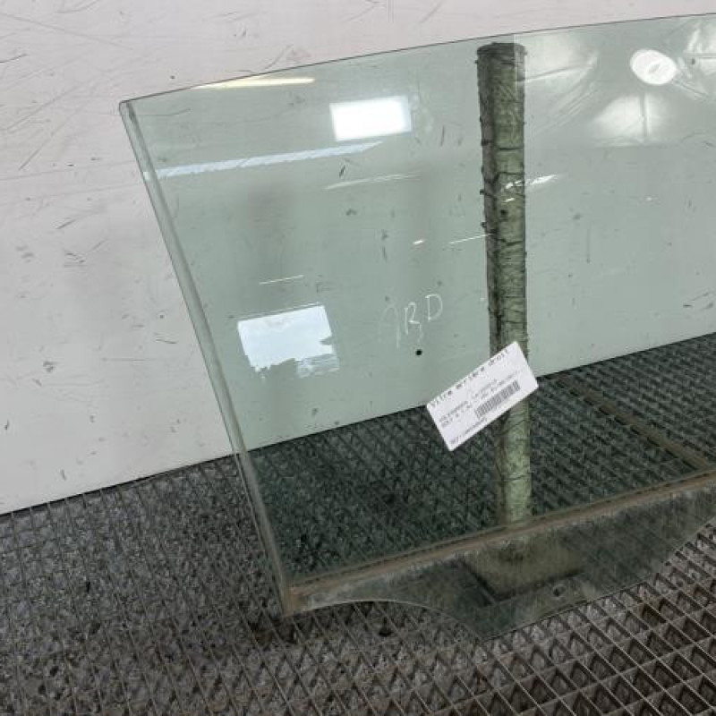 Vitre arriere droit VOLKSWAGEN GOLF 6 Photo n°2