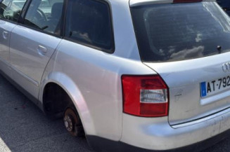 Vitre arriere droit AUDI A4 2