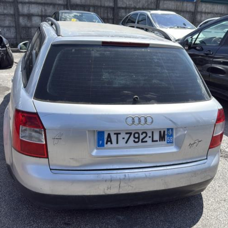 Vitre arriere droit AUDI A4 2 Photo n°9