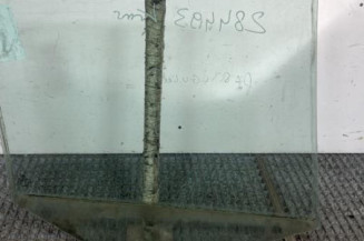 Vitre arriere gauche VOLKSWAGEN GOLF 5