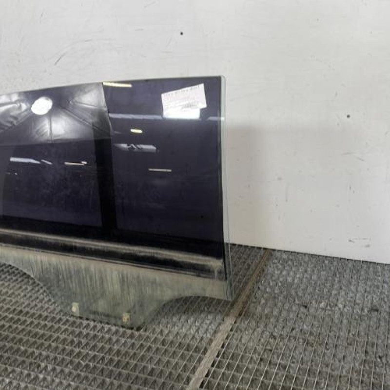 Vitre arriere droit CHEVROLET CAPTIVA Photo n°3