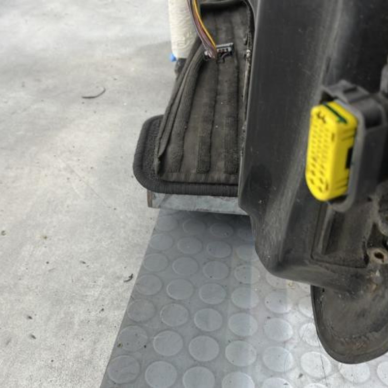 Porte avant gauche RENAULT CLIO 2 Photo n°5