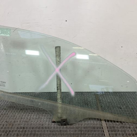 Vitre avant droit FIAT GRANDE PUNTO Photo n°1