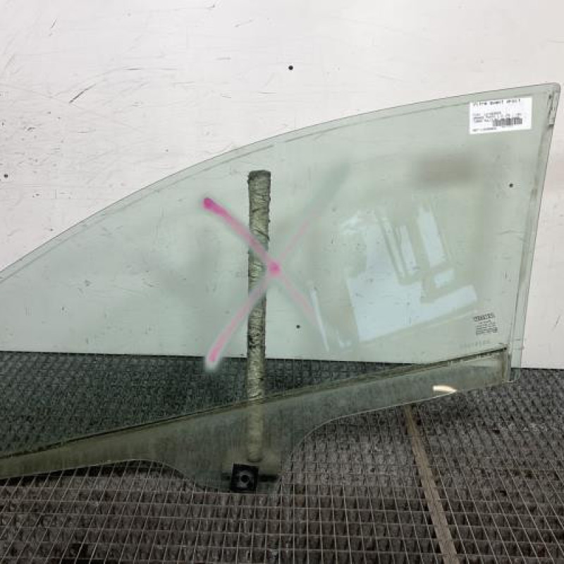 Vitre avant droit FIAT GRANDE PUNTO Photo n°4