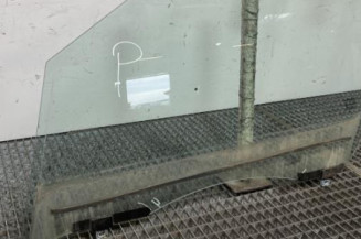 Vitre avant gauche RENAULT SCENIC 3