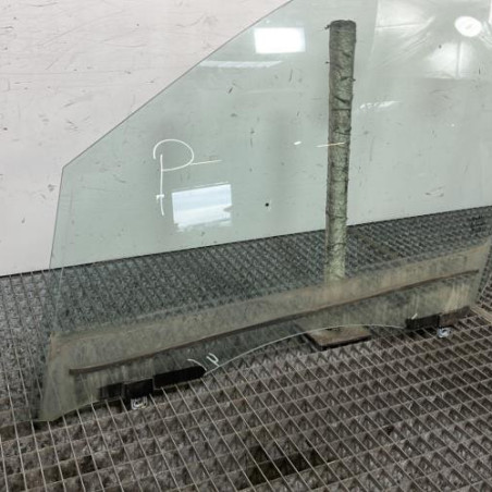 Vitre avant gauche RENAULT SCENIC 3