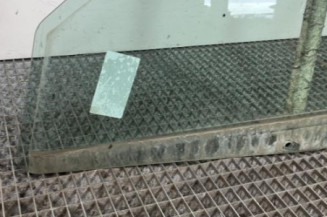Vitre avant gauche RENAULT CLIO 2