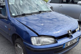 Optique avant principal droit (feux)(phare) PEUGEOT 106