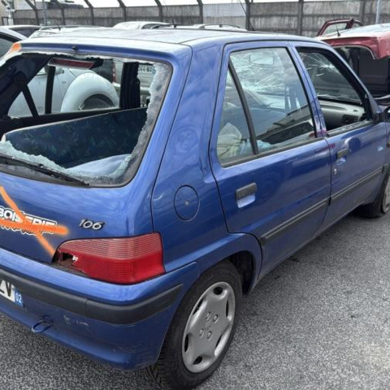 Optique avant principal droit (feux)(phare) PEUGEOT 106 Photo n°8