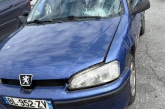 Optique avant principal droit (feux)(phare) PEUGEOT 106