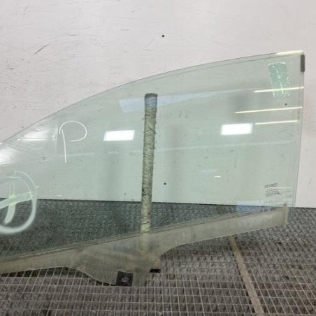 Vitre avant gauche FIAT GRANDE PUNTO Photo n°1