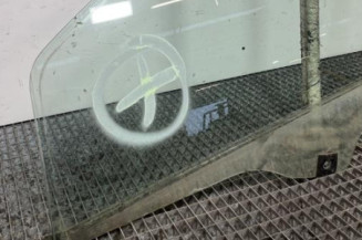 Vitre avant gauche FIAT GRANDE PUNTO